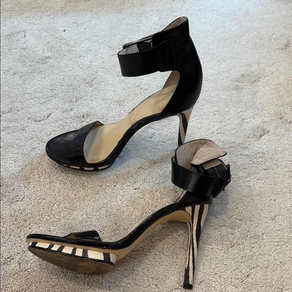 Calvin Klein Vivian platform heels black zebra print size 7